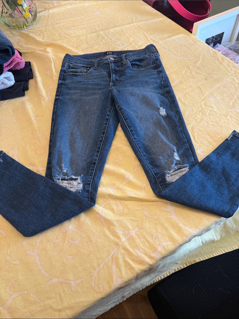 GAP Dark Blue Distressed Skinny Jeans size 4